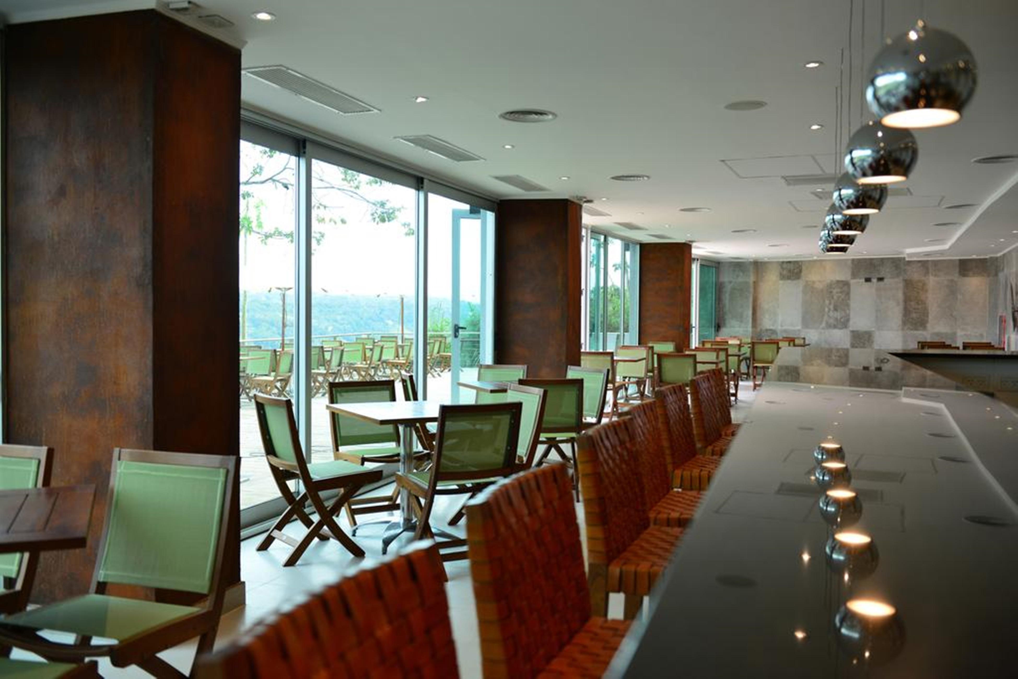 Hotel Guamini Mision 푸에르토이과수 외부 사진