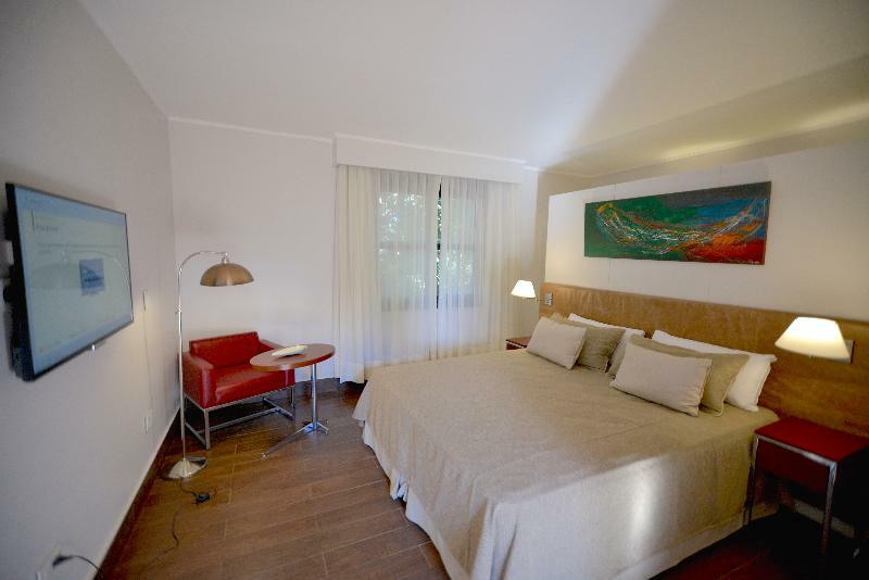 Hotel Guamini Mision 푸에르토이과수 외부 사진