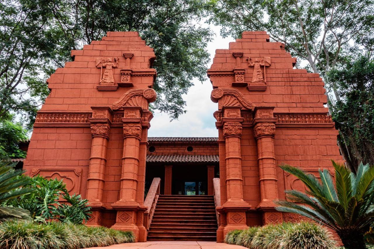 Hotel Guamini Mision 푸에르토이과수 외부 사진